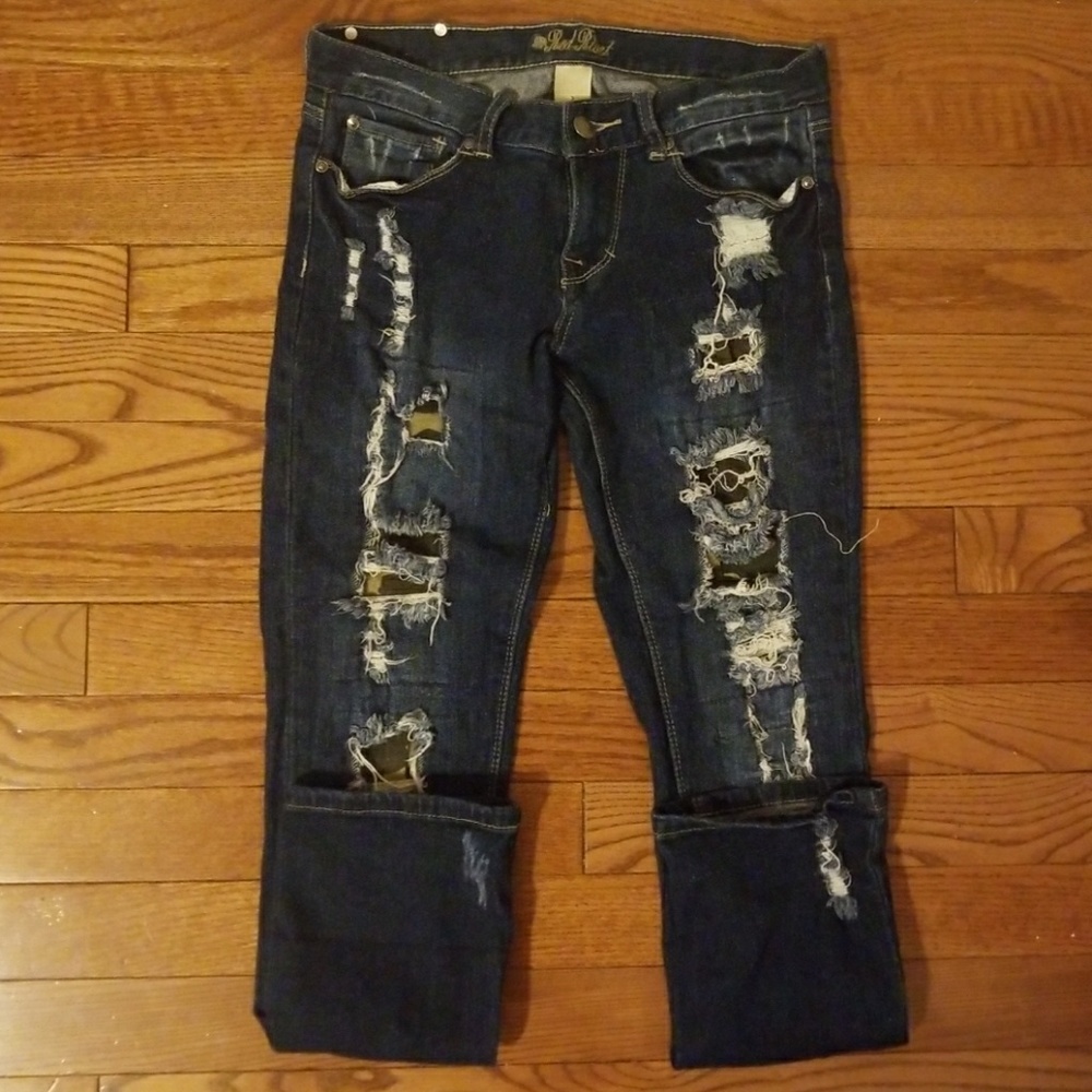 Red Rivet Distressed Jeans - Picture 2 of 5